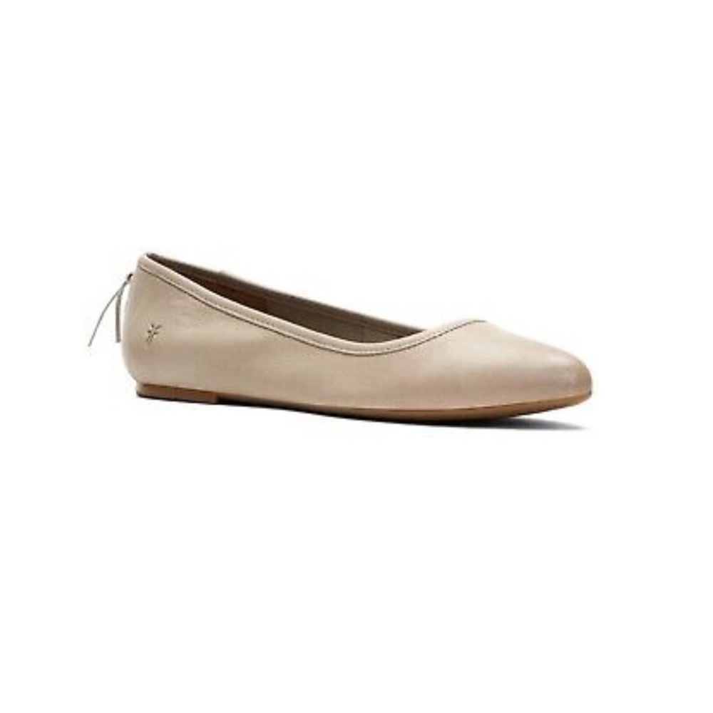 Frye Regina Flats Ash